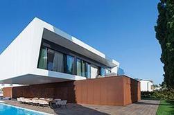 Osupljiva vila v Poreču, le 15 metrov oddaljena od morja