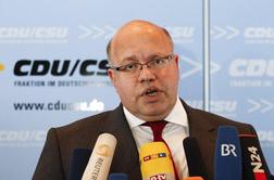Merklova po volilnem porazu odstavila okoljskega ministra