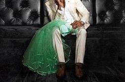 Nas