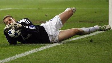 Neuer: Nimamo 11 Raulov na igrišču