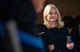 Škandal na Norveškem: Princesa Mette-Marit si je dopisovala z Epsteinom