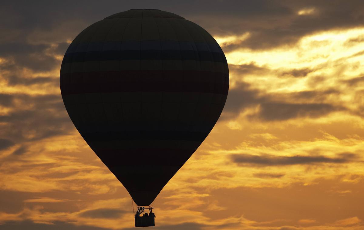 balon, letenje, tihotapljenje | Po navedbah pristojnih oblasti so odpovedali ali prestavili okoli 30 letov, poroča francoska tiskovna agencija AFP. | Foto Guliverimage