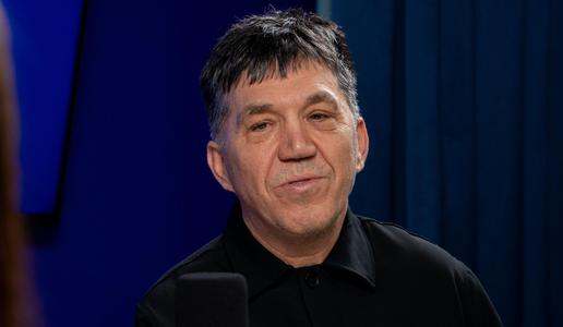 Znan slovenski frizer iskreno: Bil sem tako preobremenjen, da sem si želel v Polje