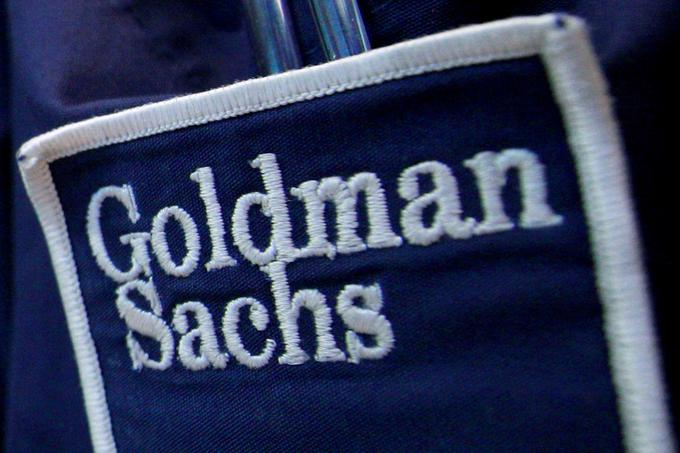 Iz banke Goldman Sachs so v četrtek sporočili, da je bila novica o ukinitvi načrtov za odprtje trgovanja s kriptovalutami pod okriljem banke malce zavajajoča, saj nikoli niso javno začrtali poteka takšnega projekta oziroma določili datuma, kdaj bo pri njih mogoče kupiti bitcoin in druge kriptovalute. Ta izjava banke na okrevanje trg kriptovalut in ponovno rast cen sicer ni imela bistvenega vpliva.  | Foto: Reuters