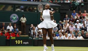 Serena Williams brez težav prek prve ovire Wimbledona, nekdanja prva igralka sveta maha v slovo
