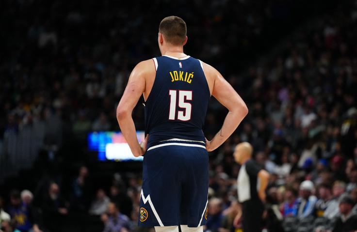 Jokić je ob zmagi Denverja nad Washingtonom dosegel nov rekord. | Foto: Reuters
