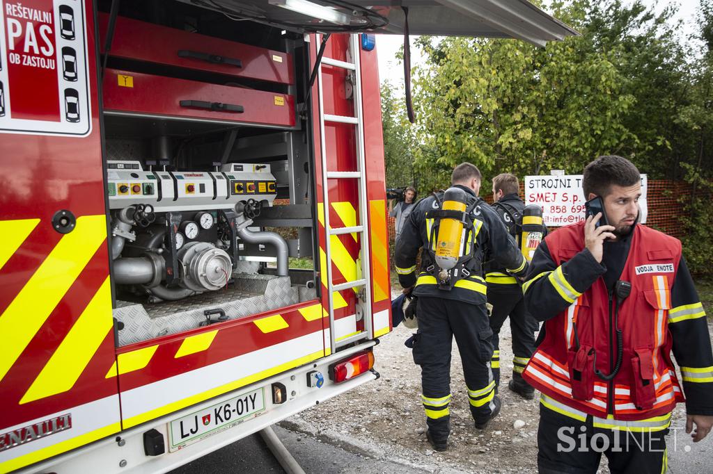 Požar v Stegnah v Ljubljani.