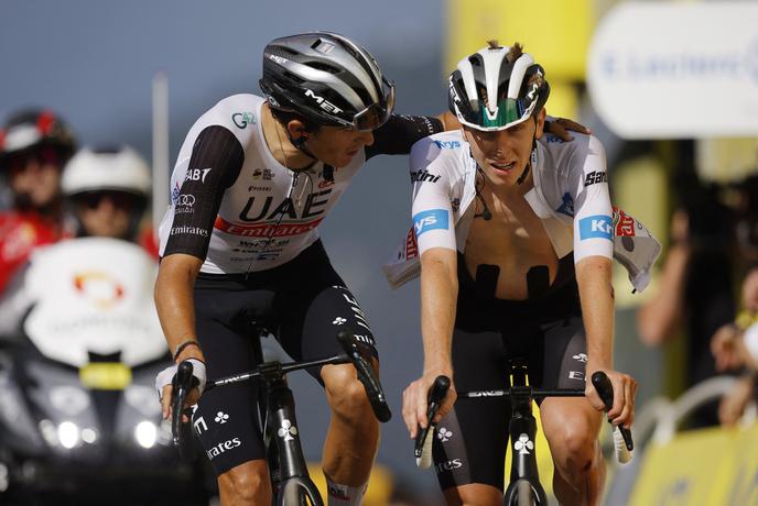 Pogačar po zlomu na brutalnem klancu: Konec je, mrtev sem