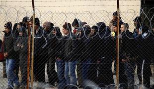 V Grčiji spopad med policijo in prebežniki