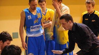 Koper ostaja v prvoligaški druščini