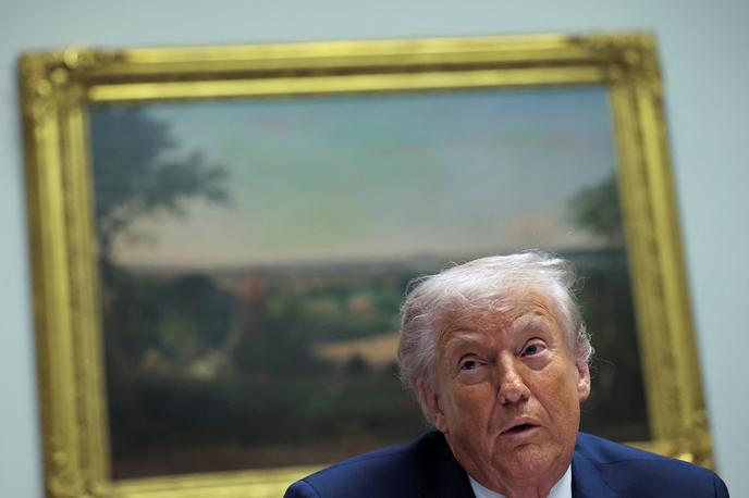 Donald Trump | Po novembrskih lokalnih volitvah in zmagi demokratke na županskih volitvah v Miamiju ta teden je to nov poraz v seriji volilnih porazov Trumpovih republikancev in do zdaj najbolj očiten znak, da izgublja nadzor nad svojo stranko, poroča The Hill. | Foto Reuters