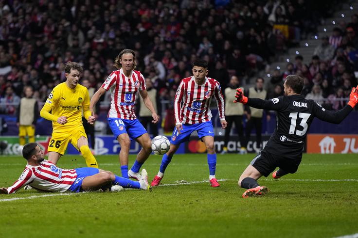 Jan Oblak je bil z Atleticom na koncu daleč od neposredne uvrstitve v osmino finala. | Foto: Guliverimage