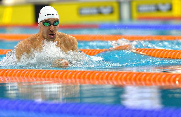 Damir Dugonjić čaka na odločitev Mednarodnega olimpijskeqa komiteja. "Če bo disciplina 50 metrov prsno postala olimpijska, se je pripravljen vrniti," pravi selektor. | Foto: Sportida