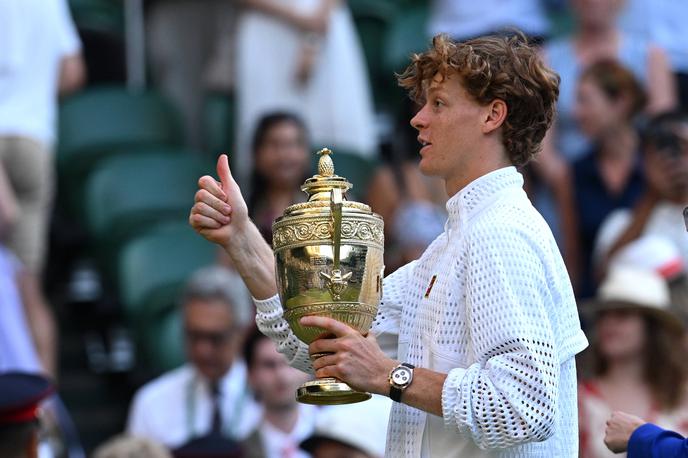 Jannik Sinner | Zmagovalci, sploh v Wimbledonu, imajo po teniški igri še veliko drugih obveznosti. | Foto Guliverimage