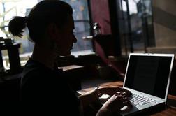 Vam partnerka pregleduje elektronsko pošto?