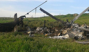 V strmoglavljenju helikopterja umrlo 14 vojakov