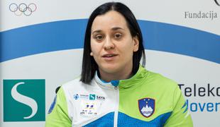 Urška Kuharič in Živa Dvoršak v drugi polovici na SP