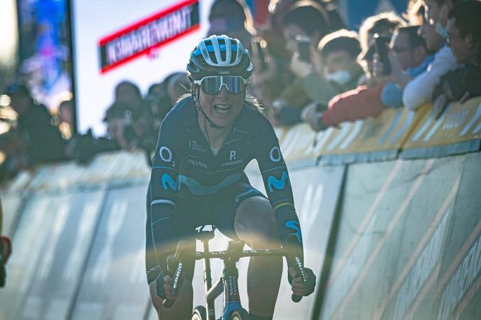 Annemiek van Vleuten | Najboljša kolesarka sveta Annemiek van Vleuten si je pri padcu na treningu zlomila zapestje desne roke.  | Foto Guliverimage