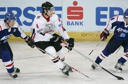 Thomas Raffl šest tekem na hladnem