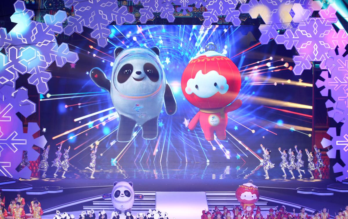 maskoti ZOI 2022 | Maskota olimpijskih iger bo ledena panda, paralimpijskih pa lampijonček. | Foto Reuters