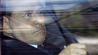 Berlusconijevi varčevalni ukrepi naleteli na kritike