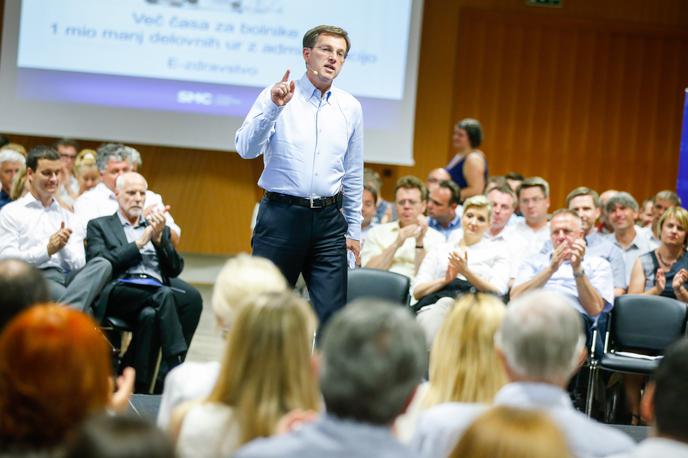 SMC, Miro Cerar, programska konferenca | Foto STA