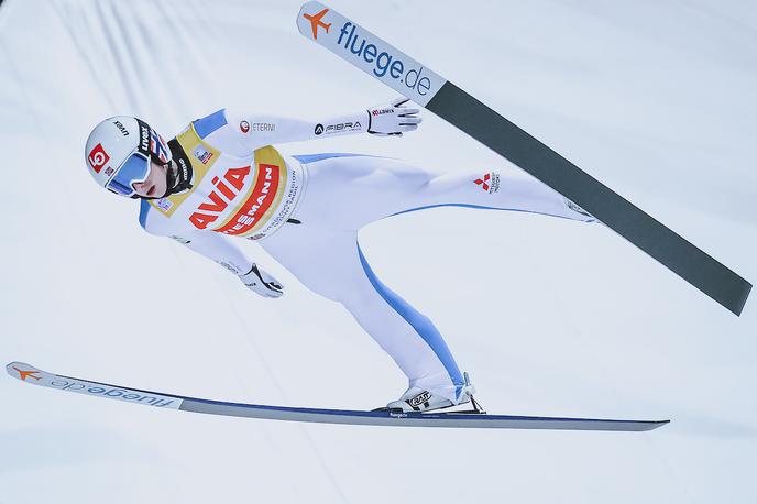 Halvor Egner Granerud | Vodilni skakalec svetovnega pokala Halvor Egner Granerud slavi tretjo zaporedno zmago. | Foto Sportida