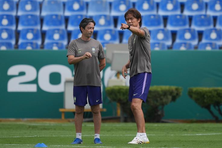 Južnokorejski selektor Hong Myungbo je že v nedeljo odstopil s položaja. | Foto: Guliverimage