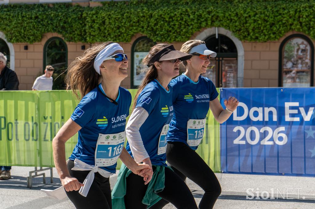 Tek trojk maj 2026