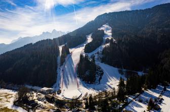 Rdeča luč za pokal Vitranc. Sledi Planica.