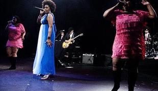 Macy Gray navdušila