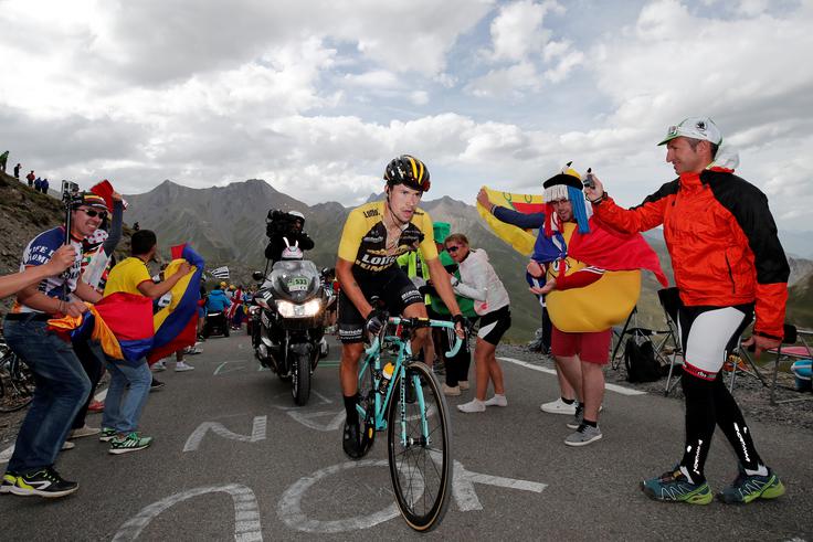 Primož Roglič je na trasi današnje etape leta 2017 slavil svojo prvo etapno zmago na Touru.  | Foto: Reuters
