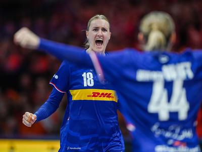 Na svetovnem prvenstvu znana še zadnja dva para četrtfinala