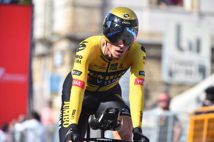 Primož Roglič, Giro 2023 | Primož Roglič je solidno opravil z uvodnim kronometrom letošnjega Gira, je pa za zmagovalcem Remcom Evenepoelom zaostal 43 sekund. | Foto Reuters