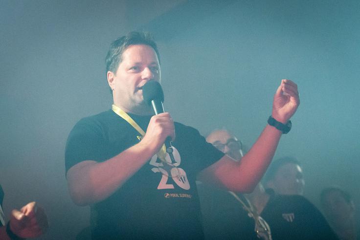 Predsednik Mure Robert Kuzmič ne tarna preveč, a vseeno upa na dodatno pomoč. | Foto: Blaž Weindorfer/Sportida