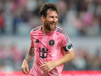 Messi po slovesu od Argentine spet storil nekaj izjemnega #video
