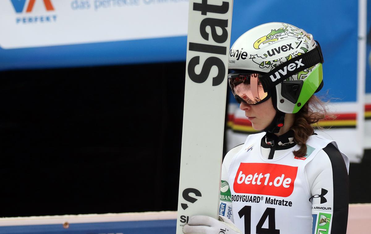 Nika Prevc | S kvalifikacijami v Lillehammerju se je začela nova sezona svetovnega pokala za smučarske skakalke. Nika Prevc je bila četrta. | Foto Guliverimage