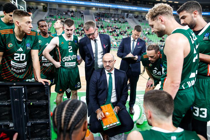 Varovance Zvezdana Mitrovića v nedeljo v Stožicah čaka še beograjska Mega v ligi ABA. | Foto: Aleš Fevžer