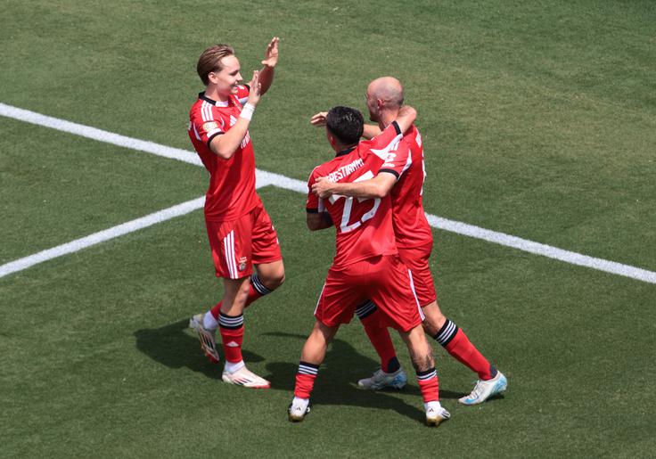 Mladi Norvežan Andreas Schjelderup je popeljal Benfico v vodstvo proti Bayernu. | Foto: Reuters