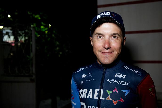 Po hudi nesreči so ga vsi odpisali, a 40-letni Italijan ne namerava vreči puške v koruzo