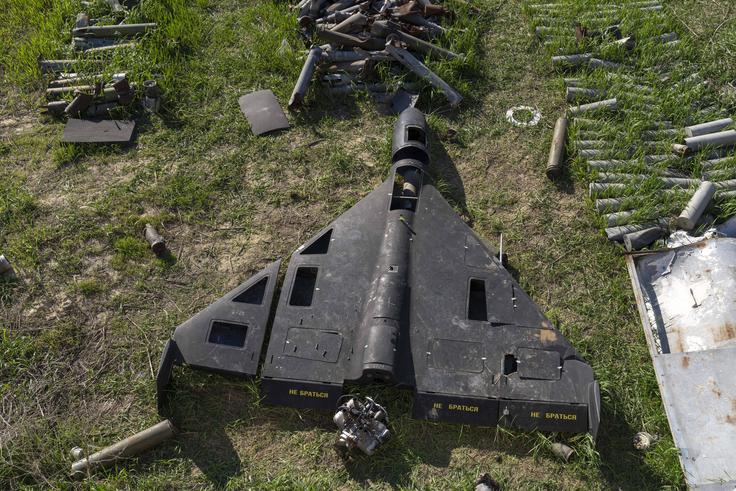 Strmoglavljeni ruski dron geran/shahed.  | Foto: Reuters