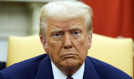 Trump mu je obrnil hrbet, zdaj se smeji s Putinom