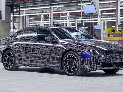 Prihodnost BMW-ja: novi električni i3 že nastaja v Münchnu #foto