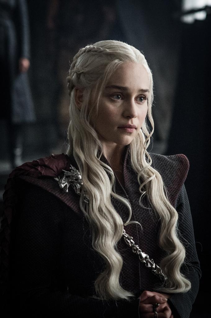Igra prestolov se lahko pohvali z rekordnimi 38 emmyji. Na fotografiji Daenerys Targaryen (Emilia Clarke).  │ Foto: HBO | Foto: 