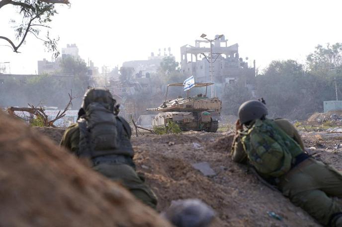 Izraelska vojska | Varnostni svet ZN bo tako novo pobudo za prekinitev spopadov obravnaval deset dni po tem, ko mu zaradi veta ZDA ni uspelo sprejeti podobne resolucije. | Foto Reuters