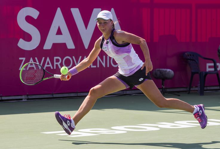 "Zame je turnir WTA 250 morda zdaj še malo preveč zahteven, a zadovoljna sem z napredkom v zadnjem času," je po porazu dejala Živa Falkner. | Foto: Vid Ponikvar