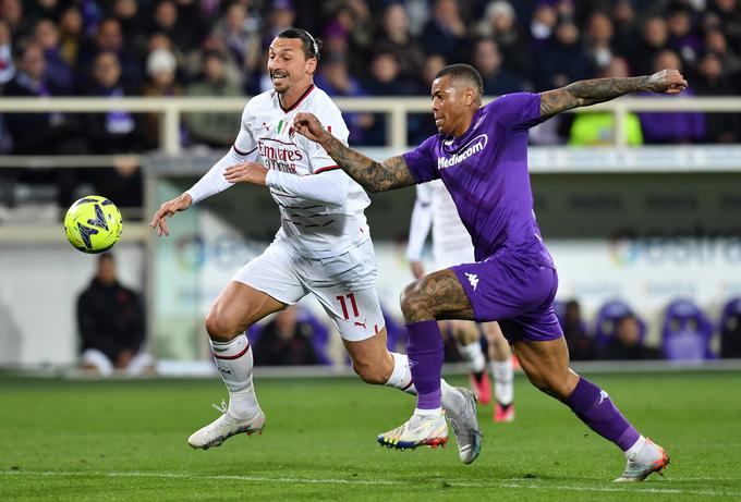 Milan, pri katerem je priložnost dobil tudi Zlatan Ibrahimović, je klonil z 1:2. | Foto: Reuters