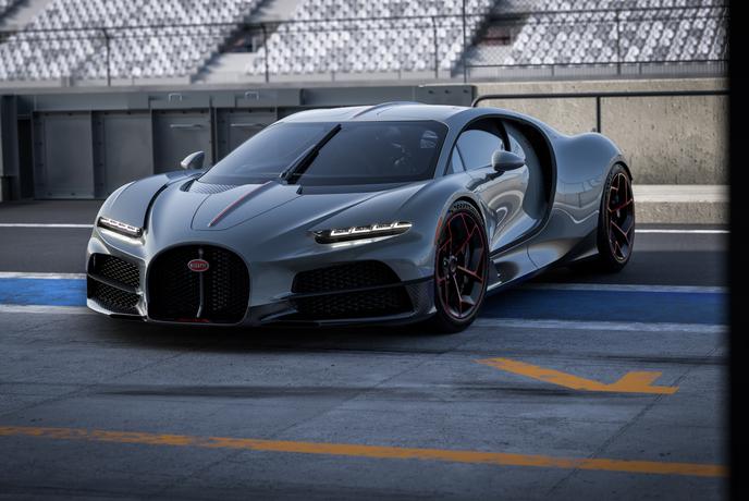 Bugatti tourbillon – avtomobil astronomskih presežkov tudi pri ceni in dodatni opremi