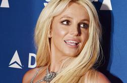 Britney Spears aretirali zaradi vožnje pod vplivom alkohola
