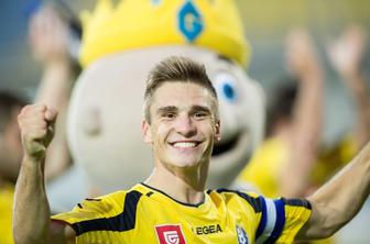 Slovenski podprvaki so se začeli potiti, prvi test že v petek